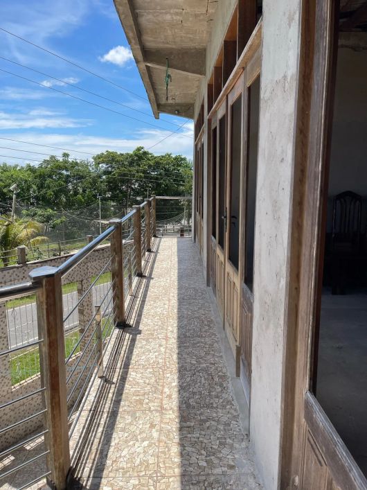 Casa Av. Beira Mar porteira fechada