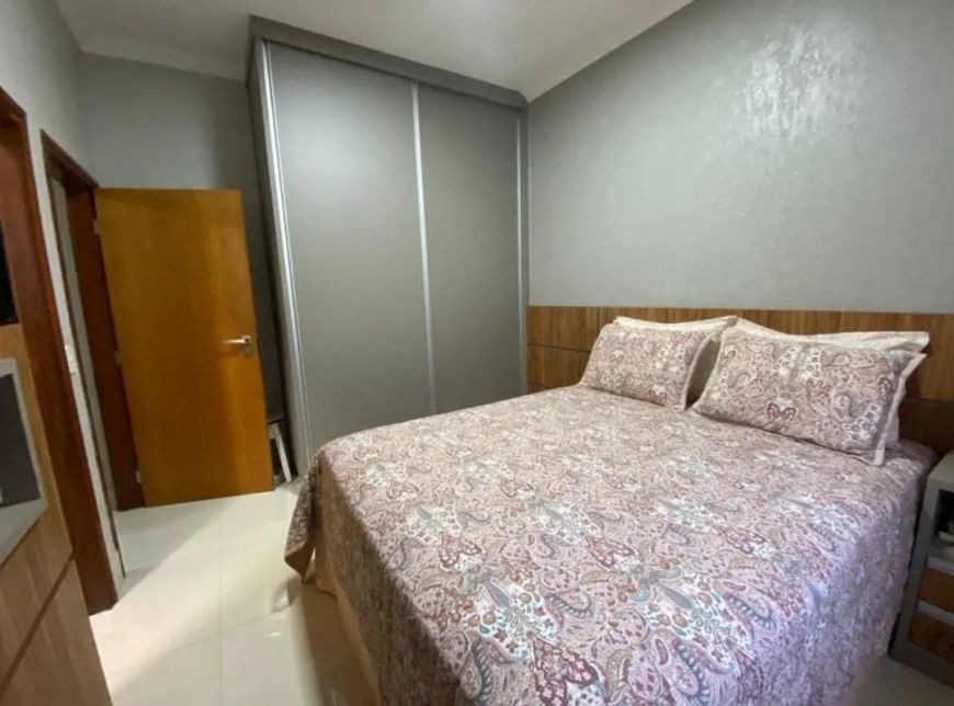CASA A VENDA NA GUANABARA