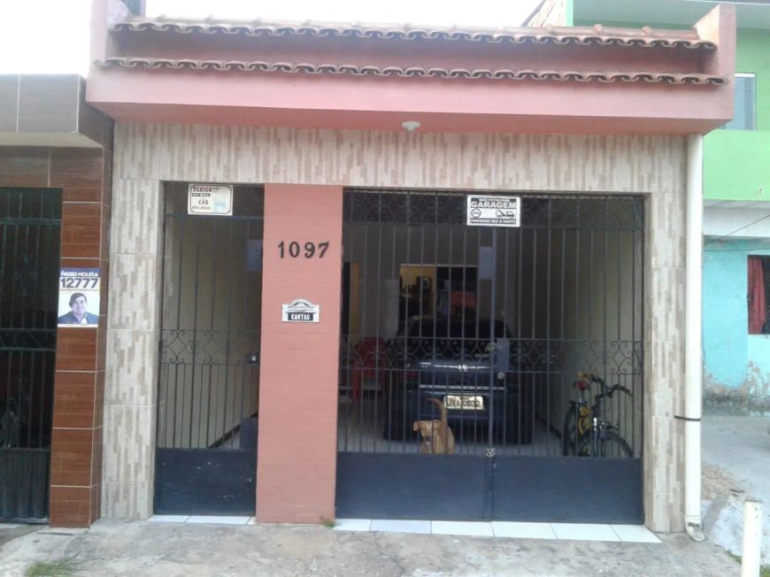Casa térrea na Rua Curuçá px. a Coronel Luiz Bentes.