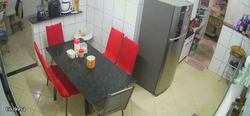 ev/ VENDO CASA NA SACRAMENTA