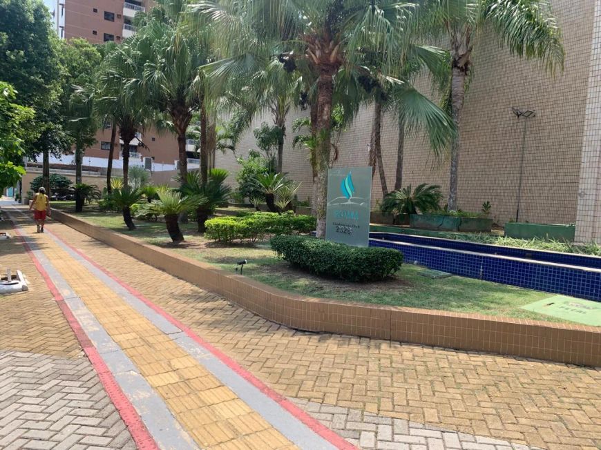 VENDO AMPLO APARTAMENTO NO MARCO, DOCUMENTADO, ANDAR ALTO, NASCENTE, PROXIMO DE TUDO! APROVEITE,