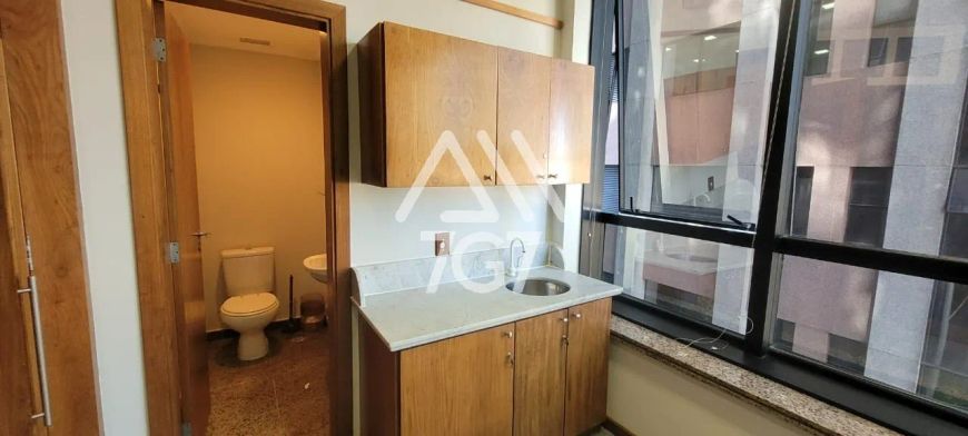 CONJUNTO COMERCIAL Á VENDA NA VILA OLIMPIA