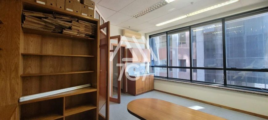 CONJUNTO COMERCIAL Á VENDA NA VILA OLIMPIA