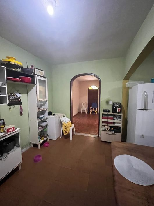 Casa 200m 4/4 na Av. Duque de Caxias - Marco