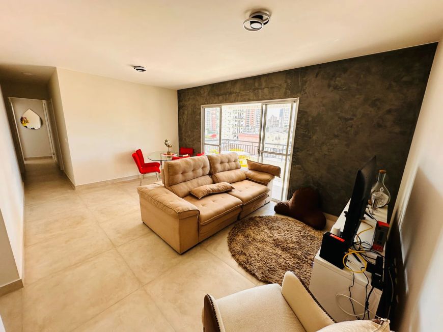 Bacelar Imóveis vende apartamento no edifício Sports Garden, a 900 metros da Praça Batista Campos