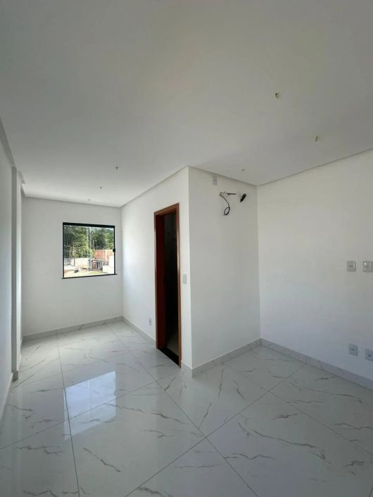 Bacelar imóveis vende casa duplex no Quartzo condomínio verde, 3 suítes, Mangueirão