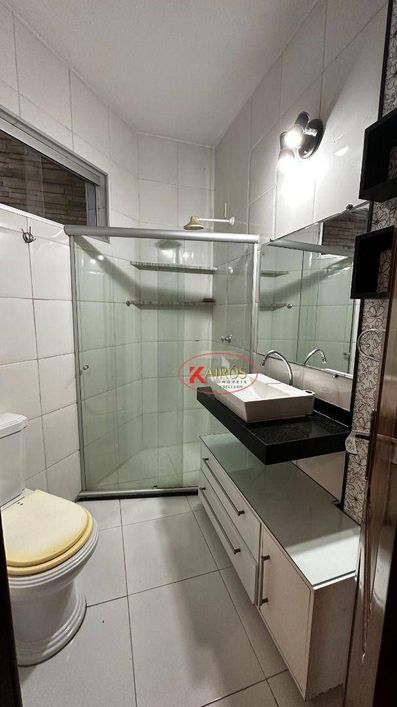 CASA A VENDA UMARIZAL - 3 QUARTOS SENDO 1 SUITE