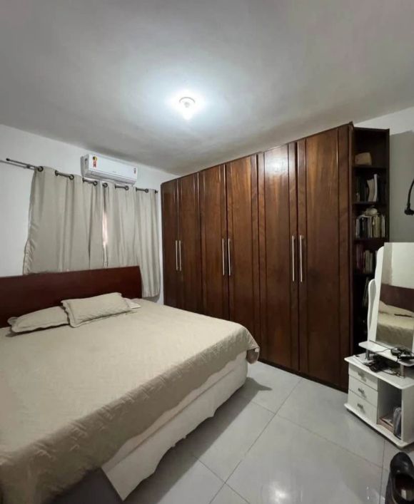 NJ - VENDE-SE CASA NO CASTANHEIRA