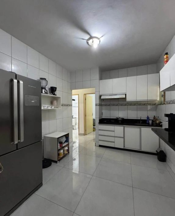 NJ - VENDE-SE CASA NO CASTANHEIRA