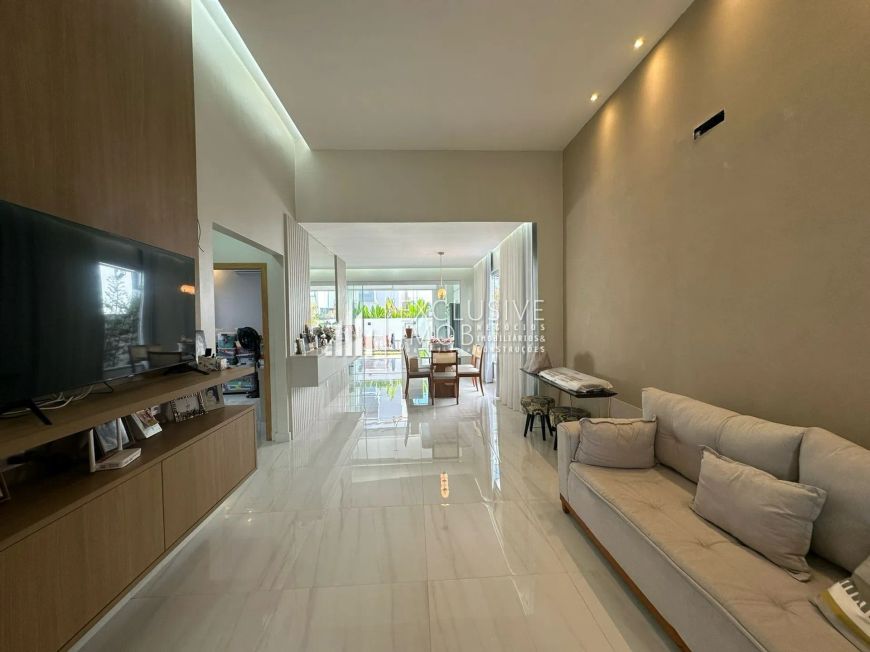 LINDA CASA NO JARDINS DO LAGO, 140 METROS, 2 SUÍTES E 3 BANHEIROS