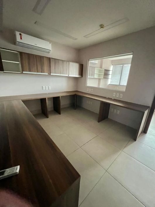 Sala comercial - Rogelio Fernandez