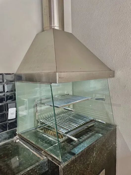 Condomínio Jardim Espanha, 220m², 4 suítes, 2 vagas, Parque Verde