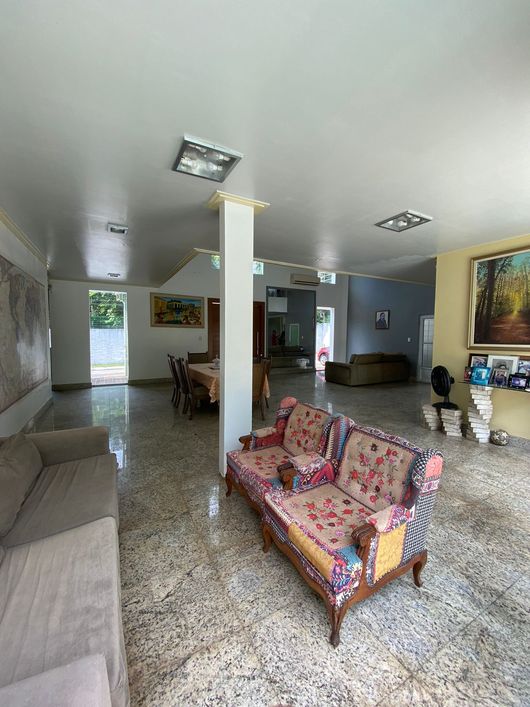 Casa de condomínio - 5 Suítes| Piscina| 1 Vagas