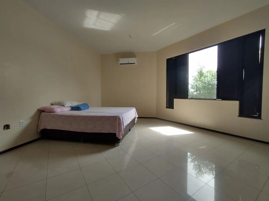 Bacelar Imóveis vende casa no Greenville II, com 4 suítes, av. Augusto Montenegro
