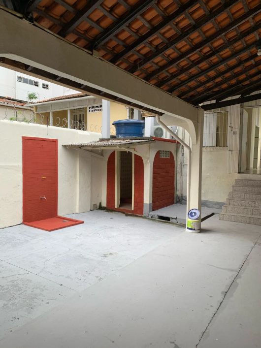 casa Antiga toda Reformada Vendo.