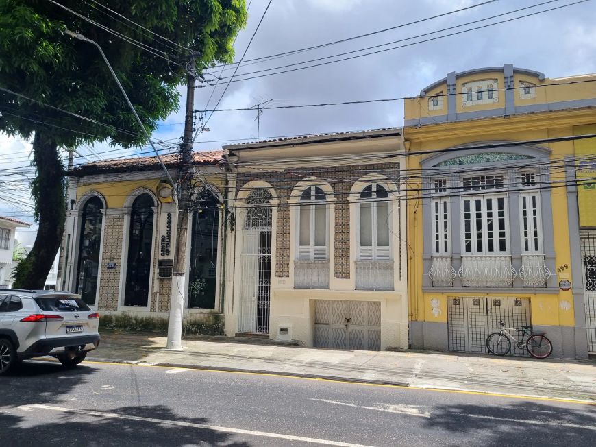 casa Antiga toda Reformada Vendo.