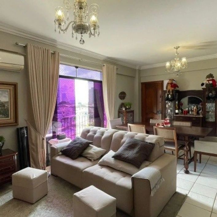 Umarizal Apartamento Disponível para Comprar no Ed. San Marino