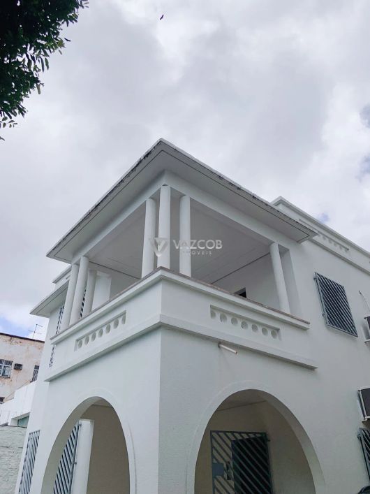 Casarão comercial clássico na Almirante Barroso | reformado