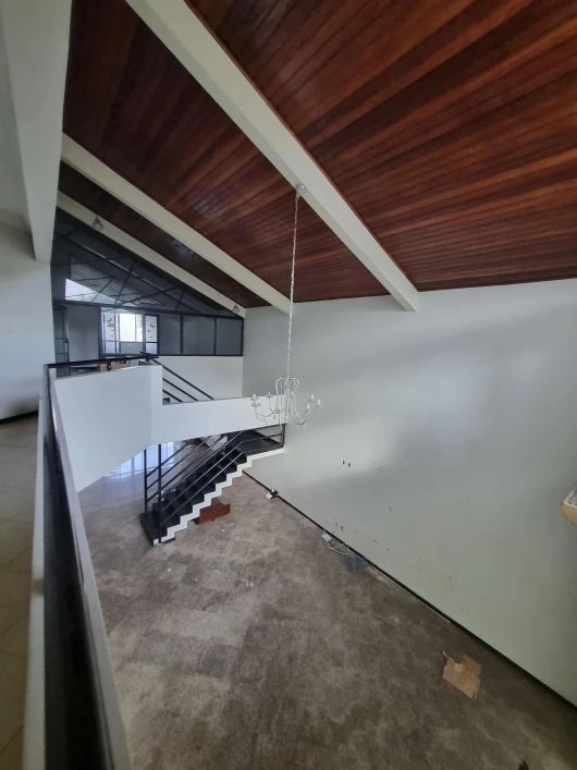 Bacelar Imóveis vende casa duplex no Greenville I, 4 suítes, Parque Verde