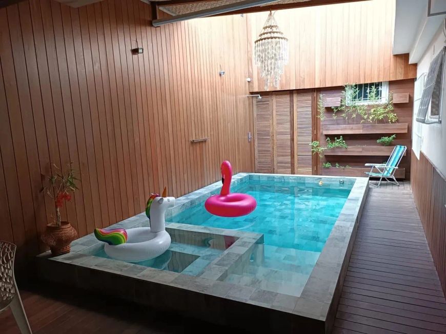 Vendo Casa com Piscina 3/4 Batista Campos