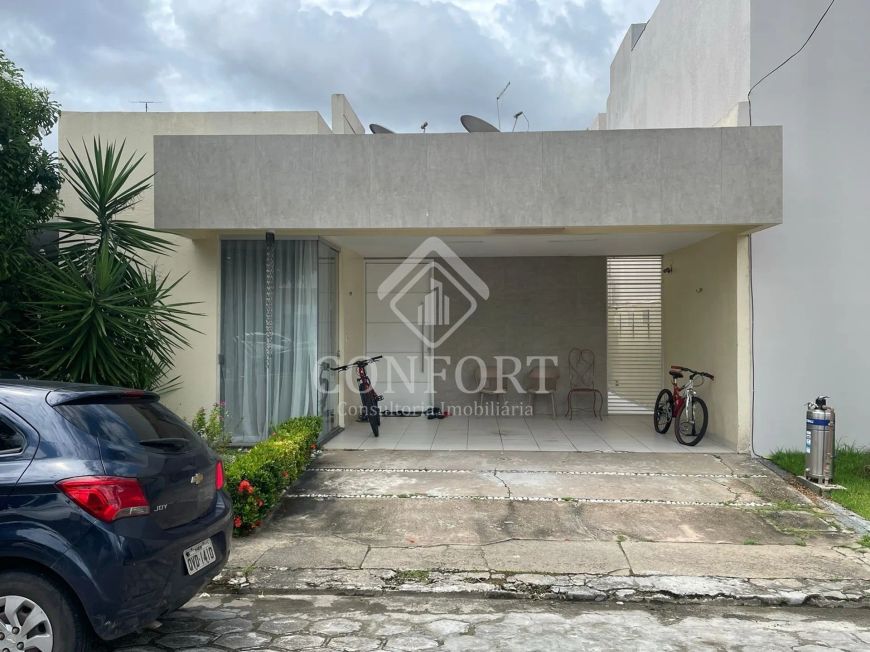 Vendo Casa no Cond Jardim Espanha - 03 Quartos - Terrea - 02 Vagas - Armarios e Splits