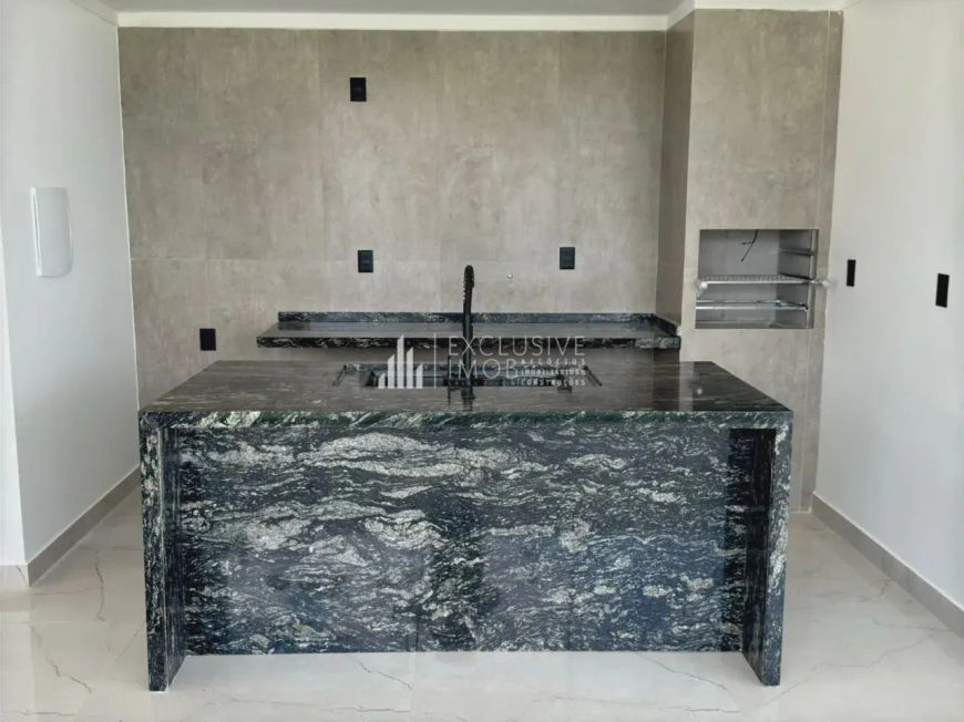 4 Suítes em Belém - Casa Exclusiva