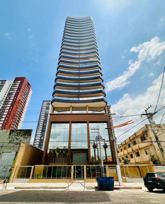 LINDO APTO NO LADO DI GARDA, 79 METROS, 3/4 SENDO 2 SUÍTES E 3 BANHEIROS
