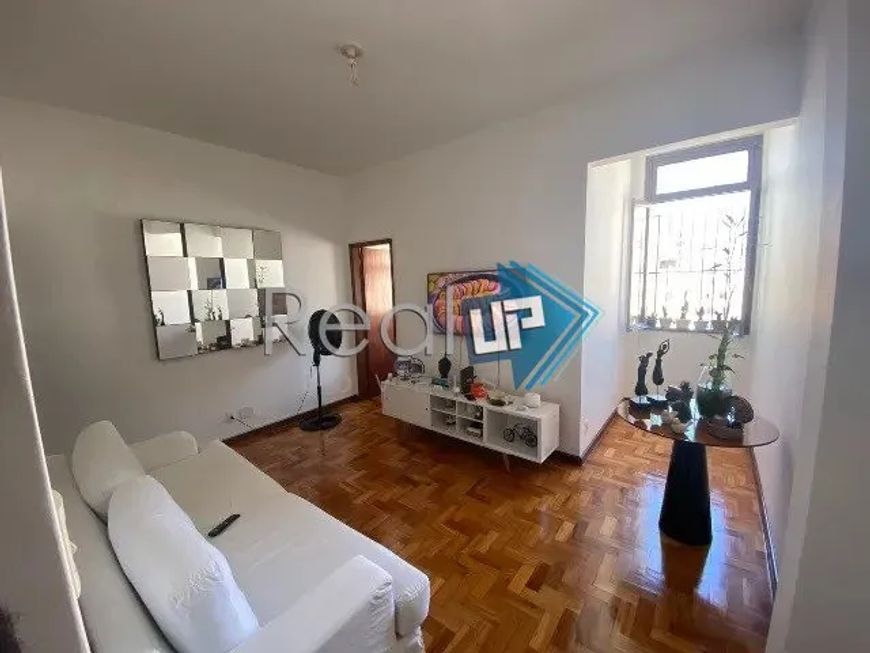 Apartamento de 1 quarto no Catete com 51 m²