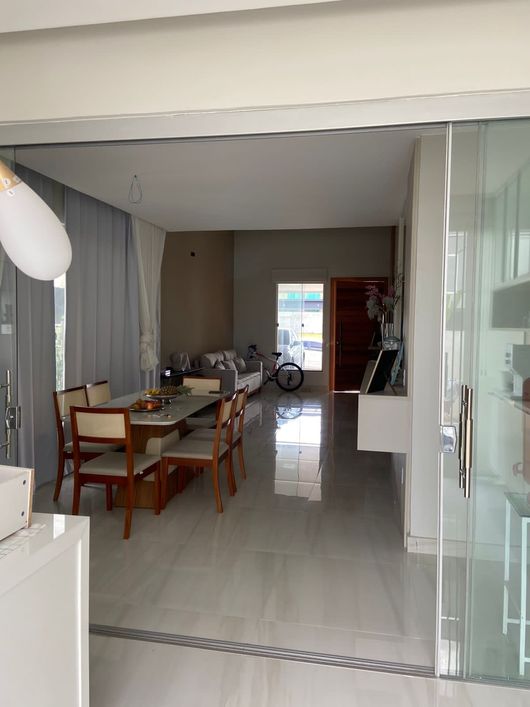 Casa Jardins do Lago 140m 2 Suites pronta pra morar