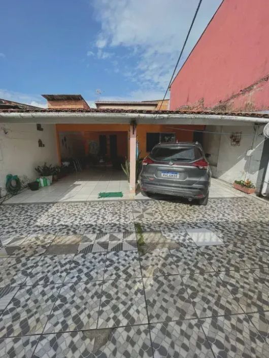 Casa com 04 suítes - 270m² na vileta