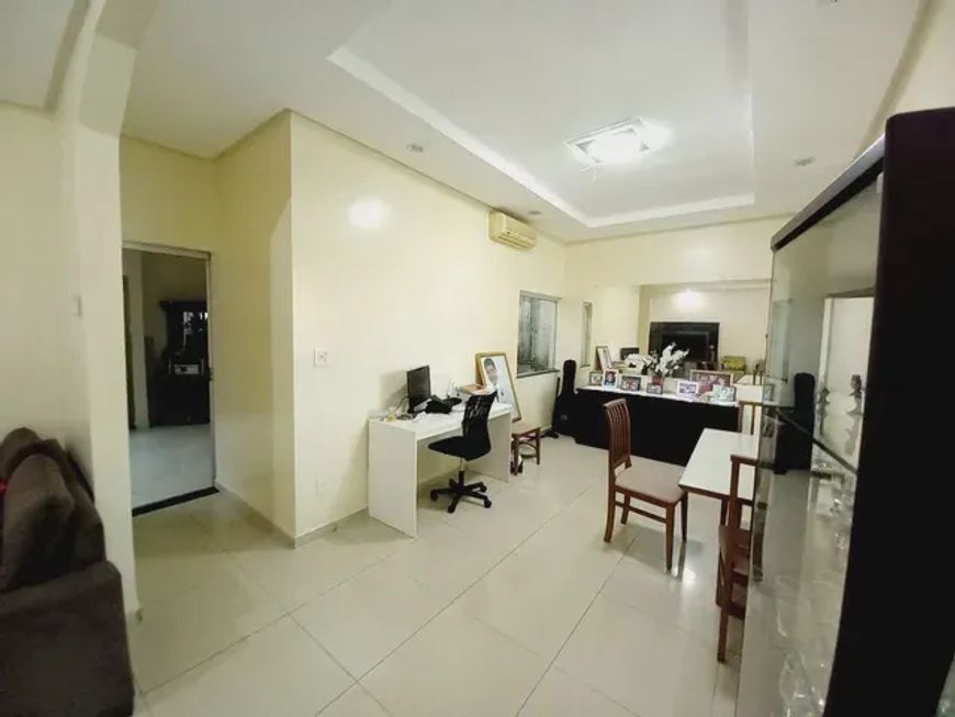 .Bonita Casa 2 Pav. Chaco Duque//Rômulo Maiorana 300m² 4 Qts (1 Suite) 3 Vg