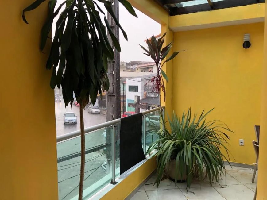 vendo casa com 3 suítes, possui 200 metros quadrados em São Brás - Belém - PA