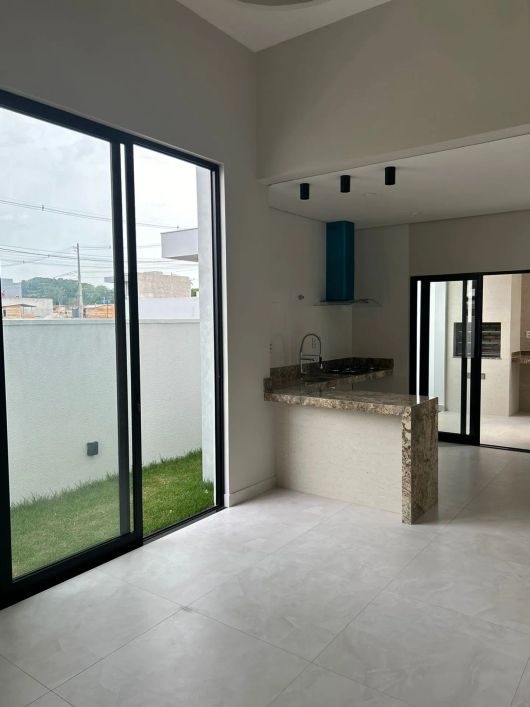 MARAVILHOSA CASA NO CONDOMÍNIO PORTO MARINA