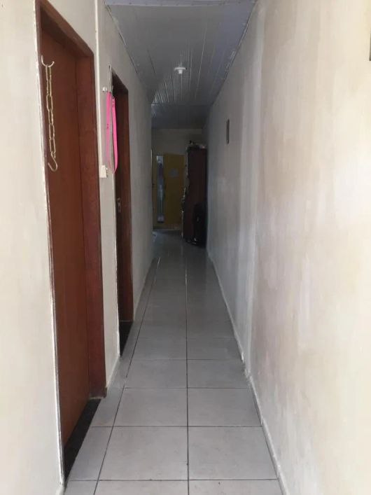 Lene Pegado Vende Casa de 3/4 na Pedreira