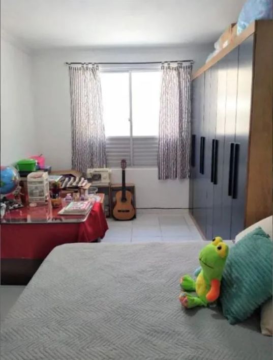 Vende-se casa na Pedreira, 80m², 2 quartos sendo 1 suite, 1 vaga