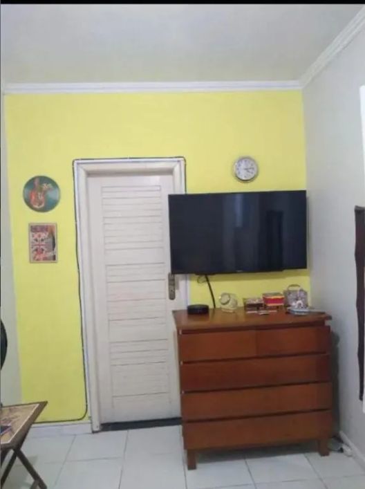 Vende-se casa na Pedreira, 80m², 2 quartos sendo 1 suite, 1 vaga