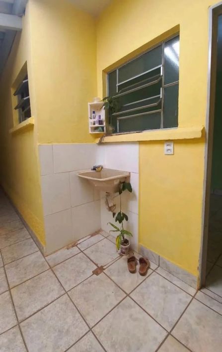 ev/ VENDE-SE CASA NO JURUNAS