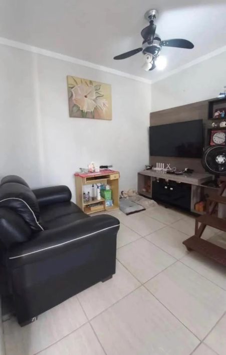 ev/ VENDE-SE CASA NO JURUNAS