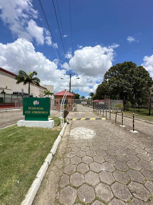 Condomínio José Homobono II - Vendo Apartamento 2 Quartos , Vaga Coberta - Financia