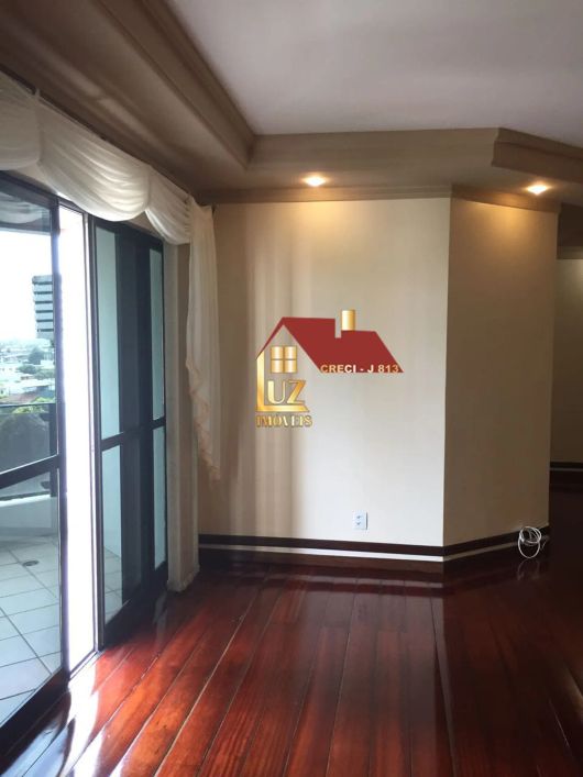 Edifício Luigi Donadio, 158m², 3 suítes, 2 vagas, Batista Campos