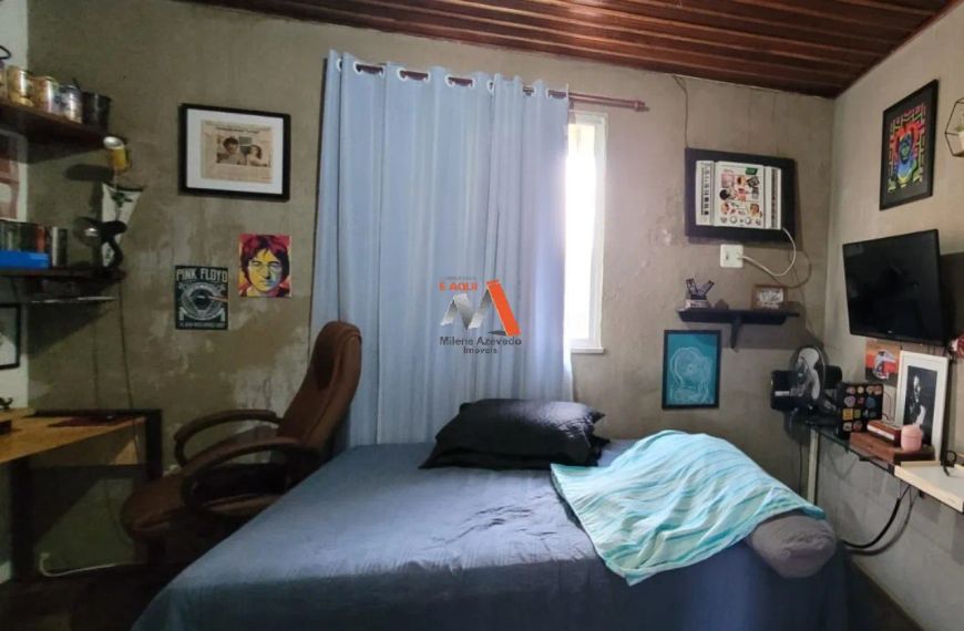CASA DE 2 PAVIMENTOS NA MUNDURUCUS! ÁREA TOTAL DE 264M². 2 VAGAS DE GARAGEM.