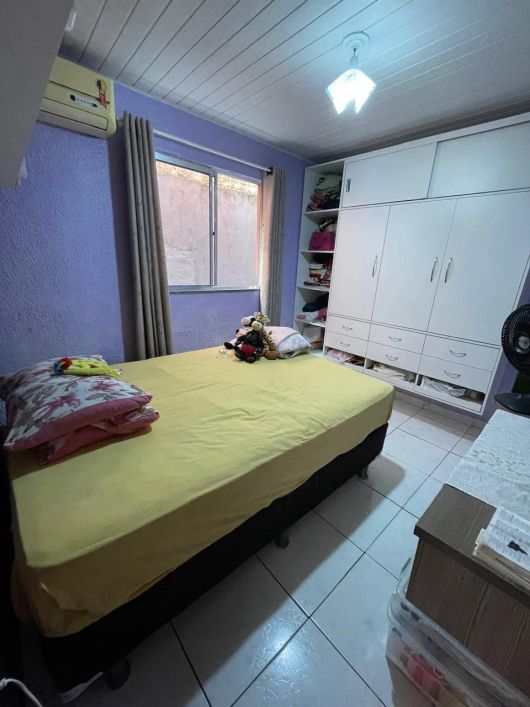 Casa com 04 suites com quintal na Vileta