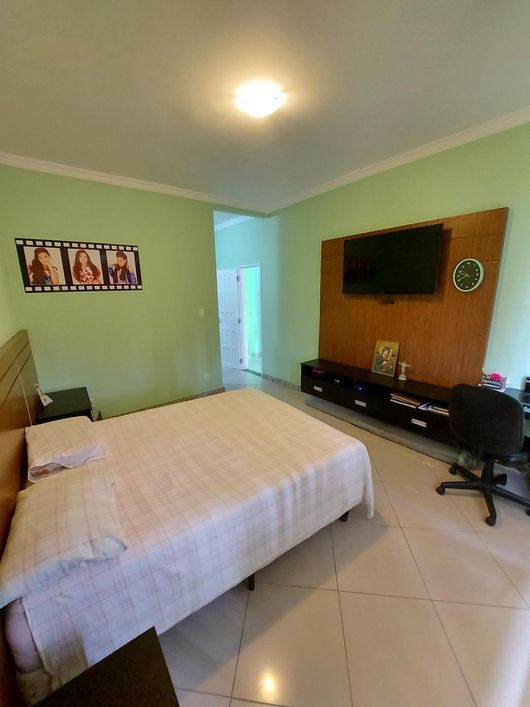 Casa para venda tem 210 metros quadrados com 4 quartos em Marambaia - Belém - PA