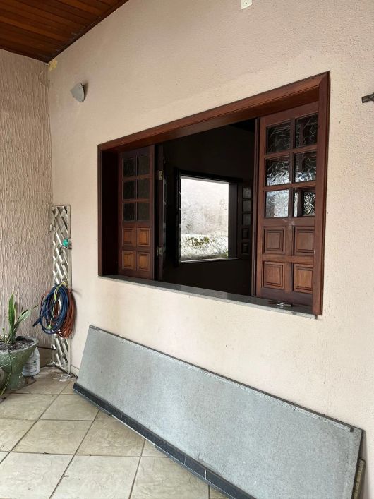 Casa residencial para venda com 110 metros quadrados e 2 suítes no Umarizal Belém PA