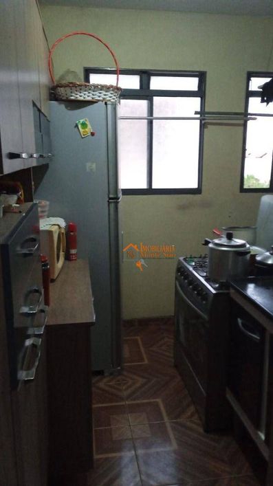 Apartamento com 2 dormitórios à venda, 47 m² por R$ 201.400,00 - Jardim Santo Expedito - Guarulhos/S