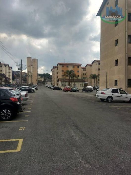 Apartamento com 2 dormitórios à venda, 55 m² por R$ 210.000,00 - Jardim Santo Expedito - Guarulhos/S
