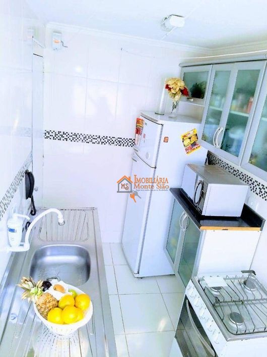 Apartamento com 2 dormitórios à venda, 47 m² por R$ 159.000,00 - Cidade Tupinambá - Guarulhos/SP