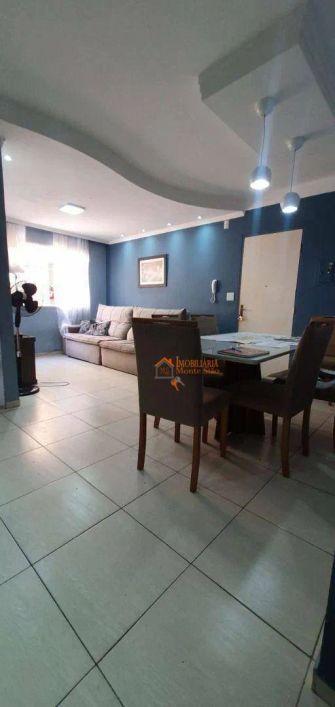 Apartamento com 2 dormitórios à venda, 72 m² por R$ 249.900,00 - BomClima - Guarulhos/SP
