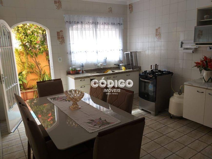 Sobrado com 3 dormitórios à venda, 181 m² por R$ 600.000,00 - Vila Cocaia - Guarulhos/SP