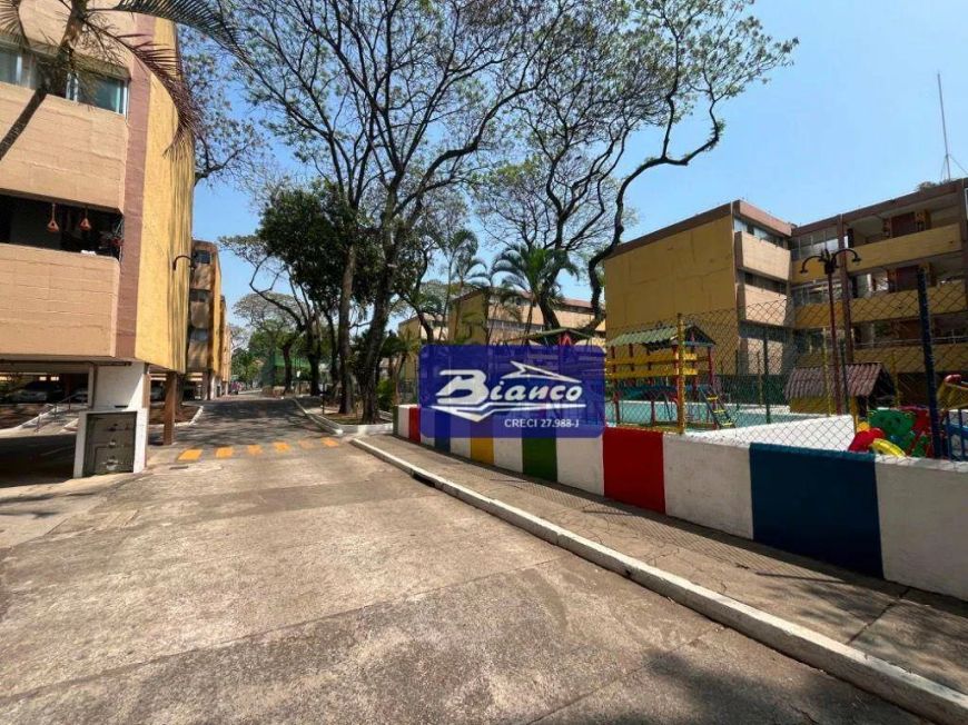 Apartamento Todo Reformado - CECAP Paraná